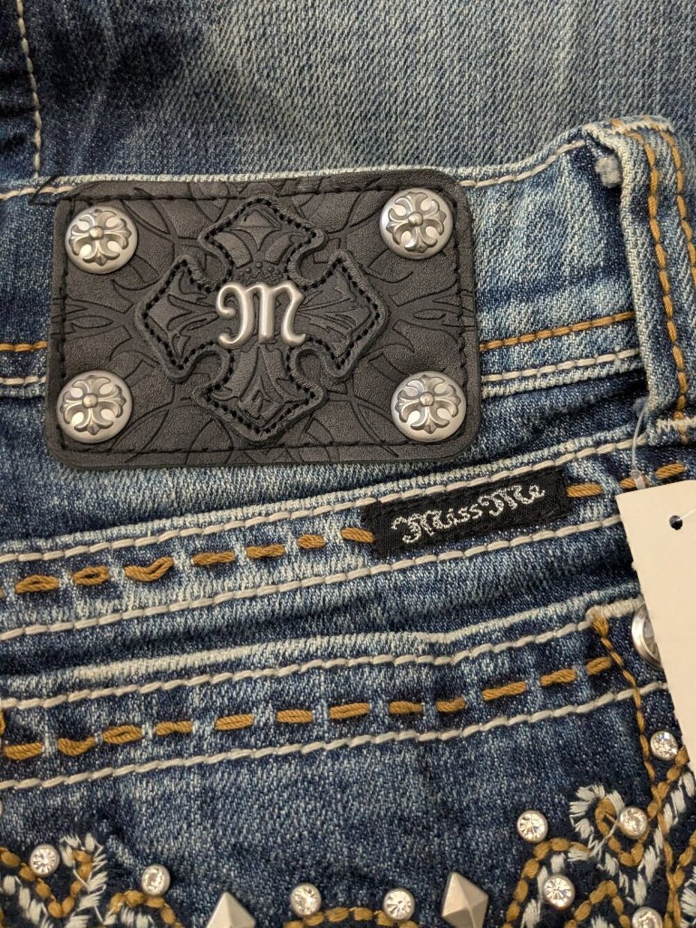 NWT Women's Miss Me MidRise Bootcut  Jeans Size 26 - Picture 9 of 12